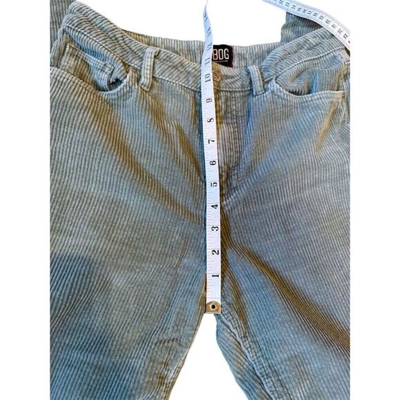 Urban Outfitters BDG Green Corduroy High-Rise Mom Pants  Women’s Size 28 - Picture 9 of 10